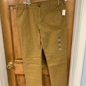 Tan Slim straight Kakis men’s